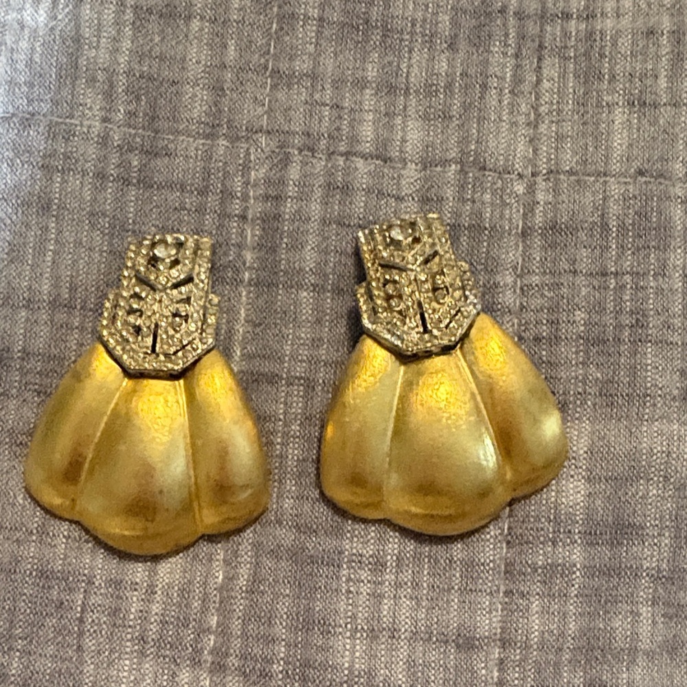 Elegant Gold and Silver Women's Earrings
